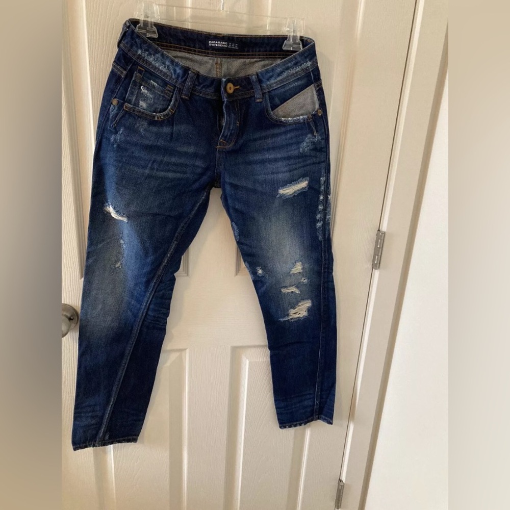 Zara Basic Z1975, Distressed Women’s Denim Jeans (size 00)